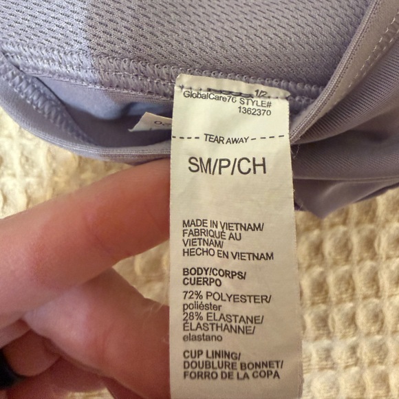 Under Armour Lavender and Black Activewear Set - Picture 9 of 10